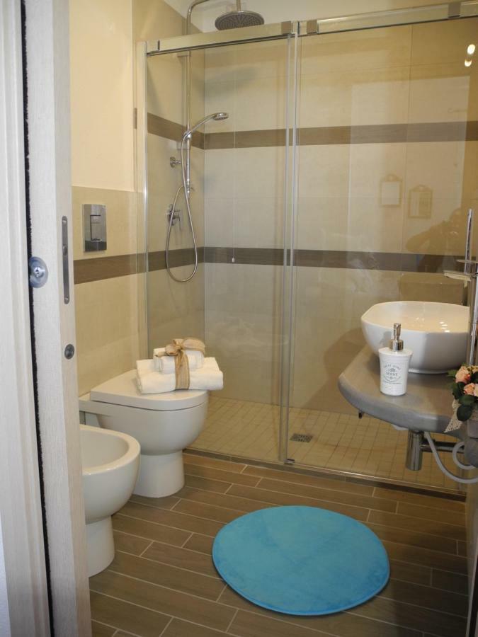 Palmasera Charming Rooms Cala Gonone Bagian luar foto