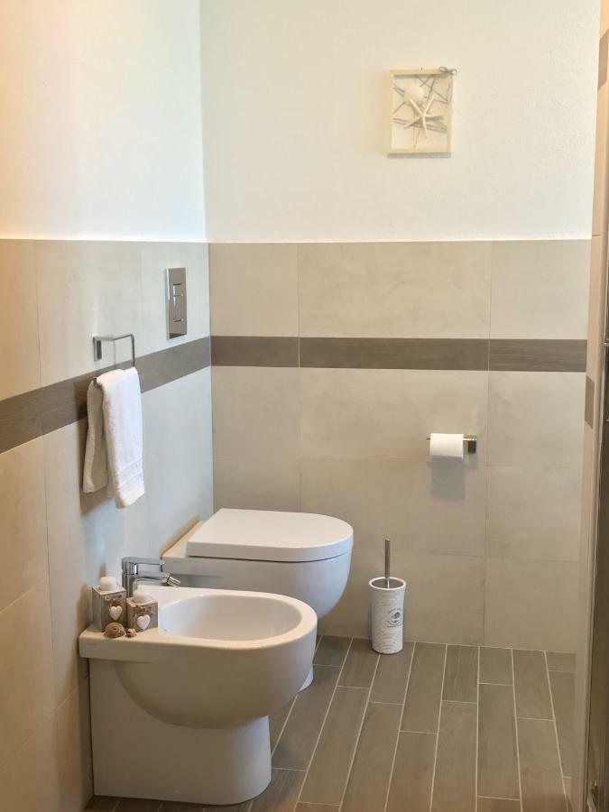 Palmasera Charming Rooms Cala Gonone Bagian luar foto