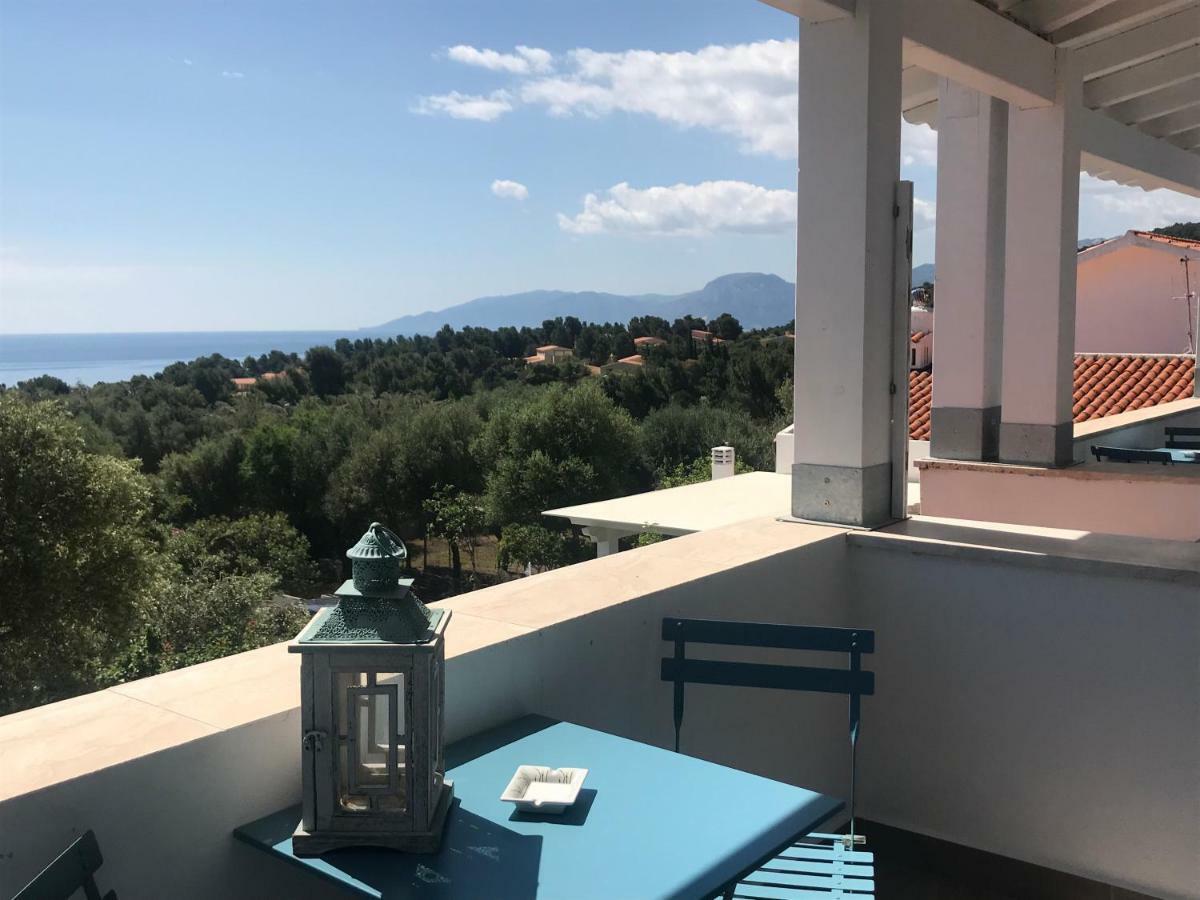 Palmasera Charming Rooms Cala Gonone Bagian luar foto